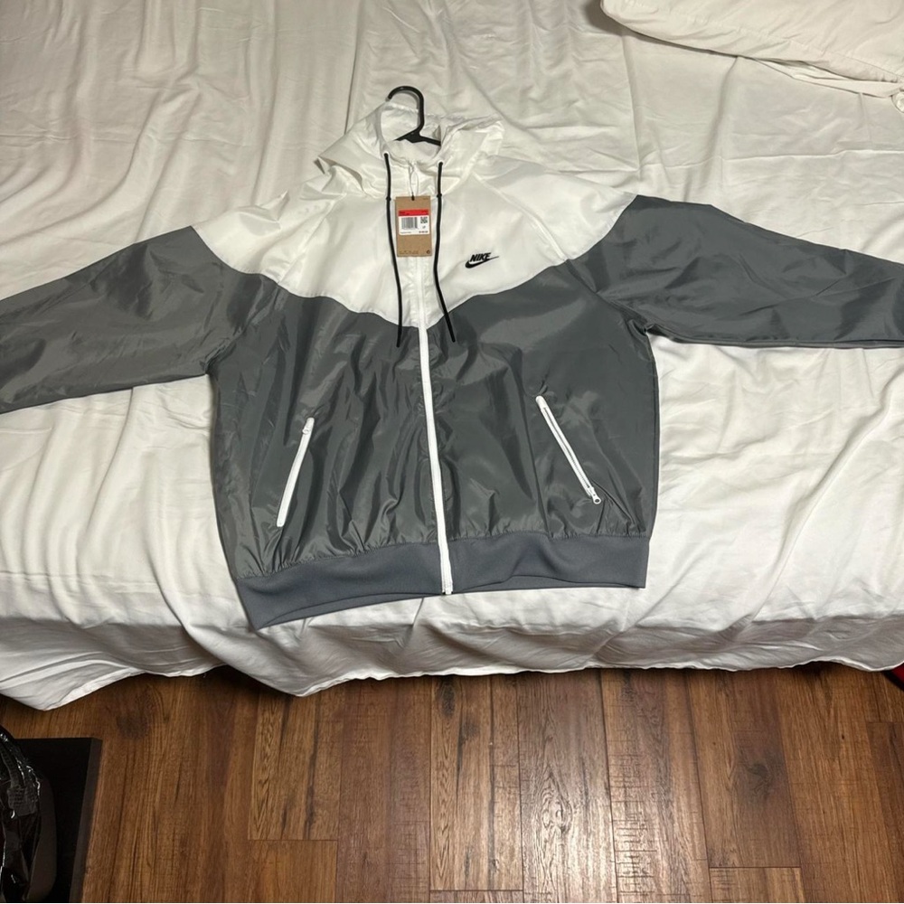 Nike White and Gray Windbreaker Jacket